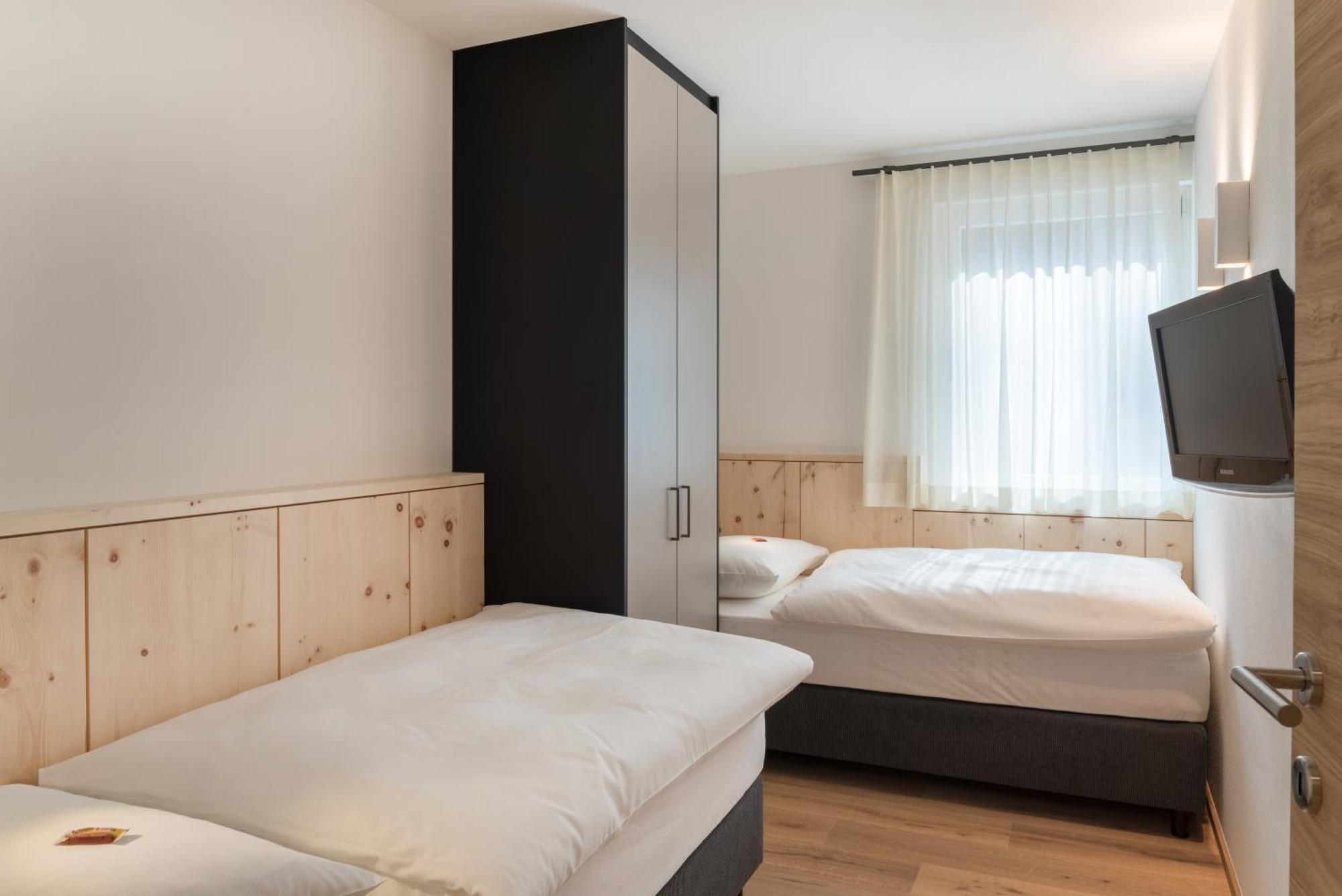 Alpenwellnesshotel St. Veit 세스토 객실 사진